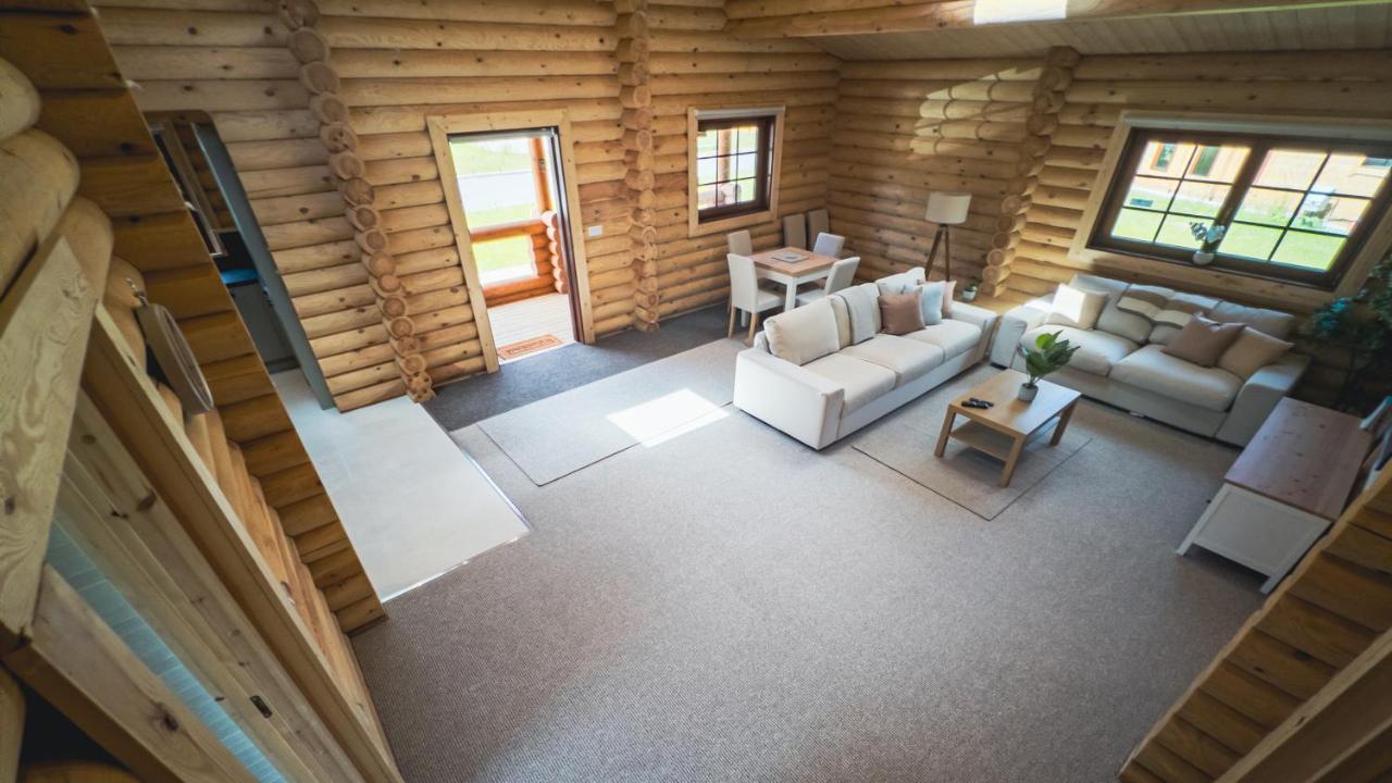 Aspen Lodge, Amazing New Log Cabin With Hot Tub - Sleeps 6 - Felmoor Park Morpeth Esterno foto