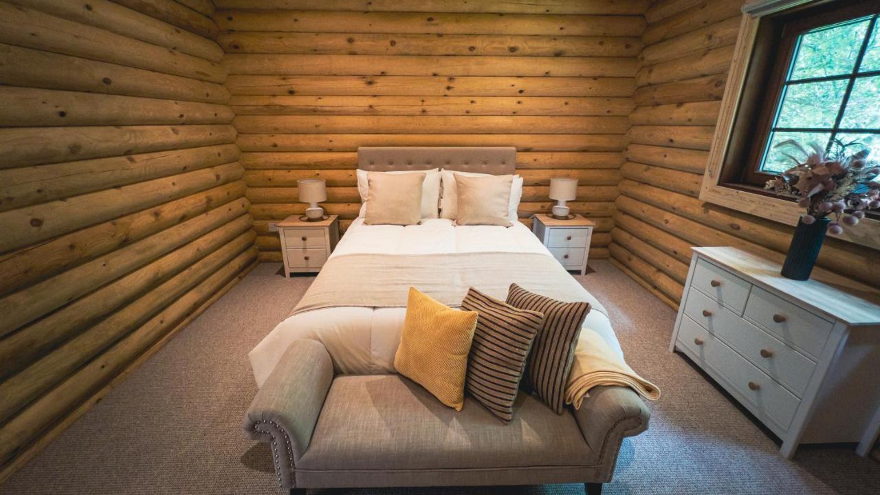 Aspen Lodge, Amazing New Log Cabin With Hot Tub - Sleeps 6 - Felmoor Park Morpeth Esterno foto