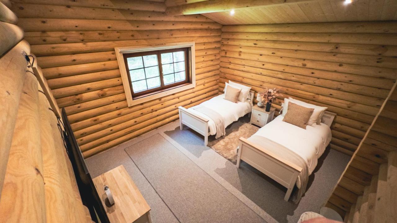 Aspen Lodge, Amazing New Log Cabin With Hot Tub - Sleeps 6 - Felmoor Park Morpeth Esterno foto